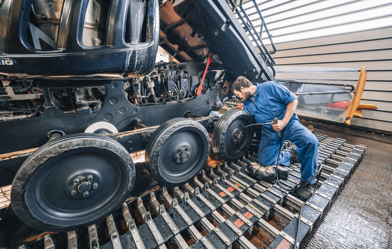 baumaschinenmechaniker-in-efz-lehrberufe-bei-den-zermatt